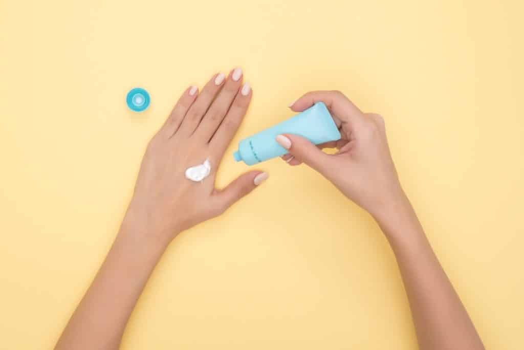 homemade natural healthy sun cream recipe toxin free functional telemedicine online functional medicine health coaching consulting how why what disease condition syndrome itis
